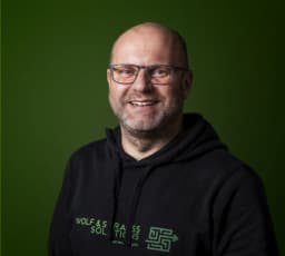 Bastian Strauß